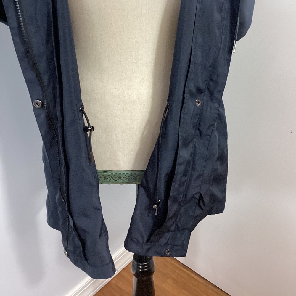 LAFAETTE 148 SZ MEDIUM NAVY SHORT SLEEVE PARKA JACKET CASUAL SPORT CHIC - Picture 12 of 13